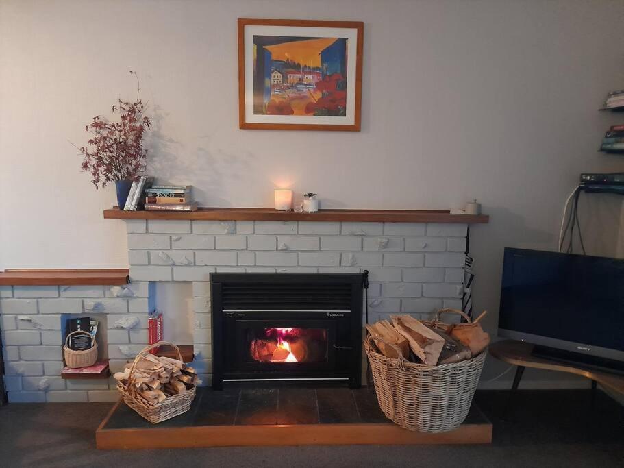 Lake Rotoiti Lakehouse Retreat Rotorua Bagian luar foto